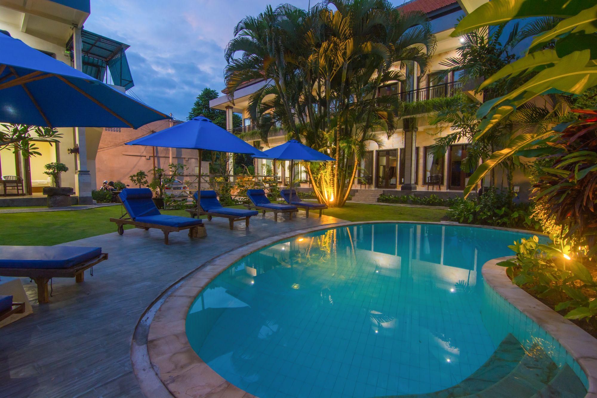 Gria Manik Batubelig Hotel Seminyak Eksteriør billede